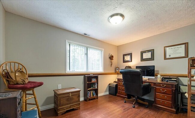 Building Photo - 4040 N Bull Moose Dr