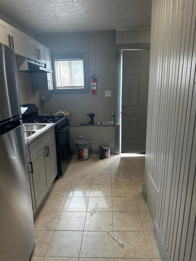 Building Photo - 4502 Cavalcade St