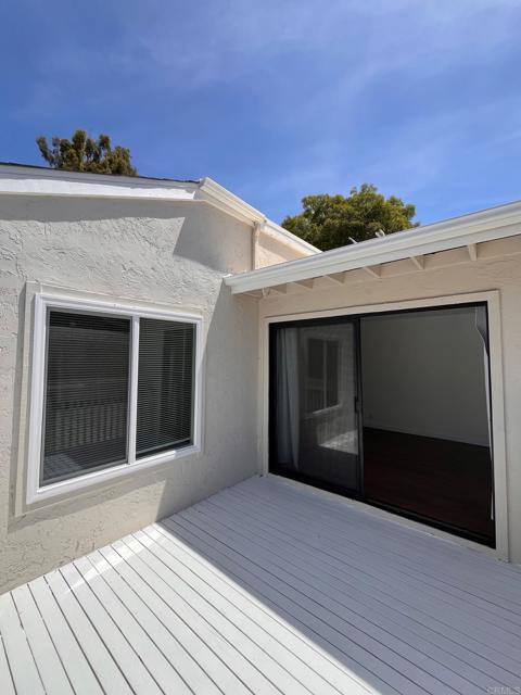 Building Photo - 1258 Evergreen Dr
