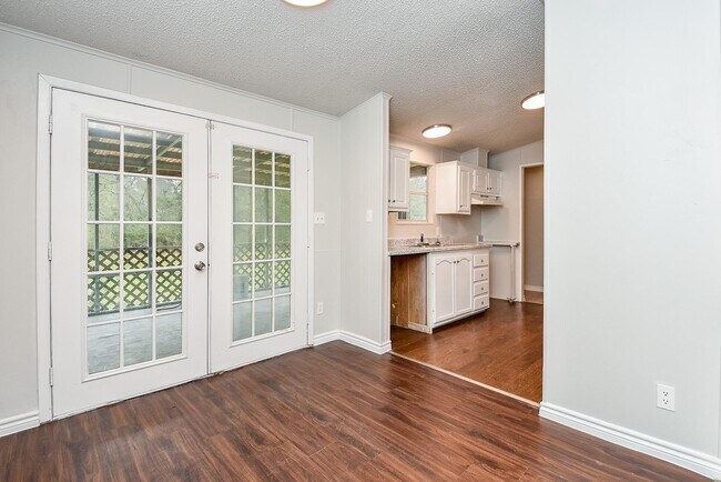 Building Photo - 12754 Roy Harris Loop