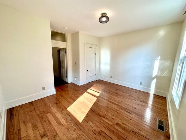 Building Photo - 4258 Williamson Pl