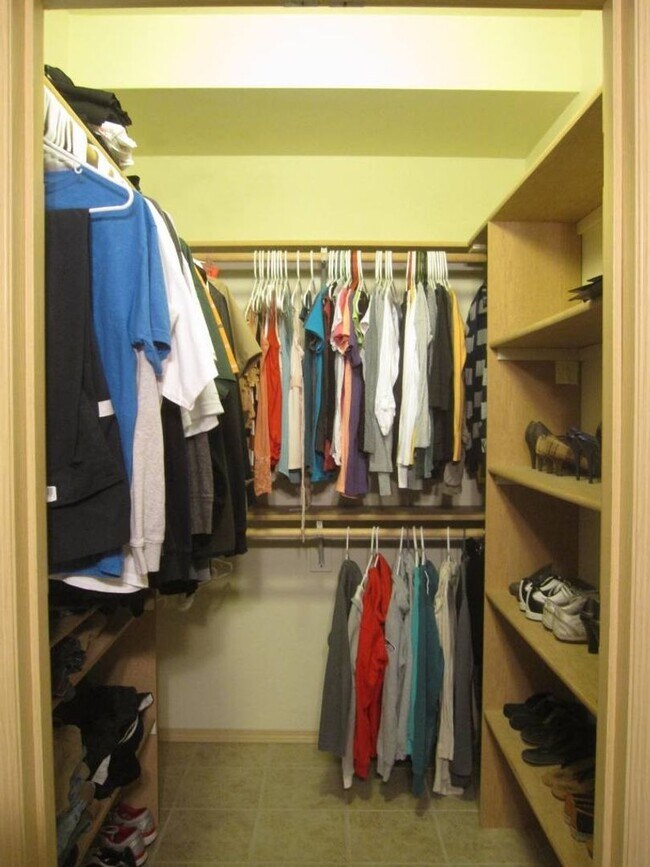 Building Photo - 508 Darby Dr