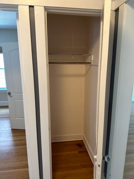 Hall Coat Closet/Storage - 2733 W Ainslie St