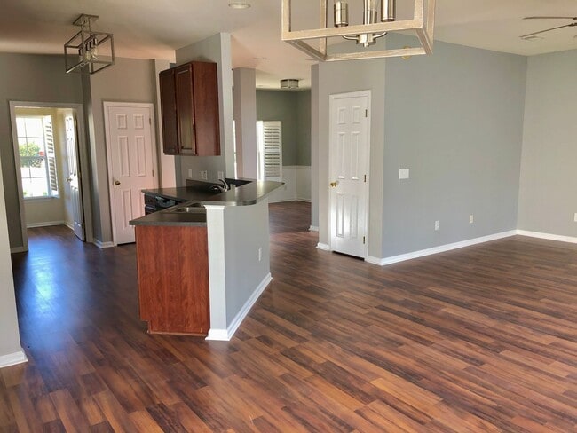 Building Photo - Single Family Home in Grand Oaks Plantation