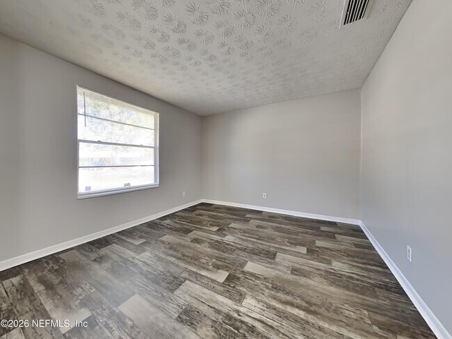 Building Photo - 8349 Pembrook Ct