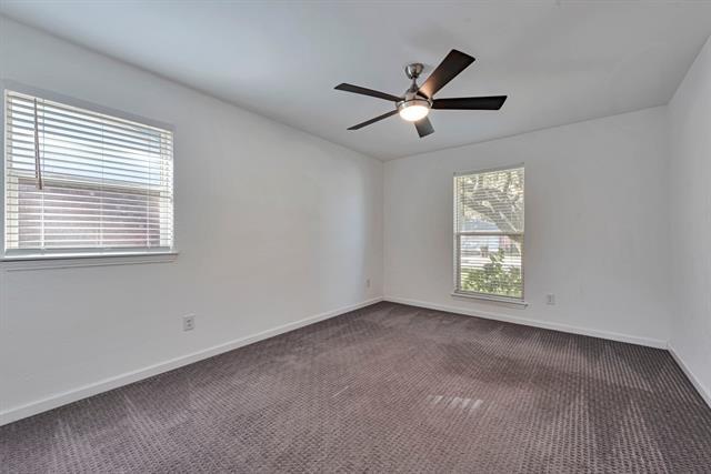 Building Photo - 2144 Mountainview Dr