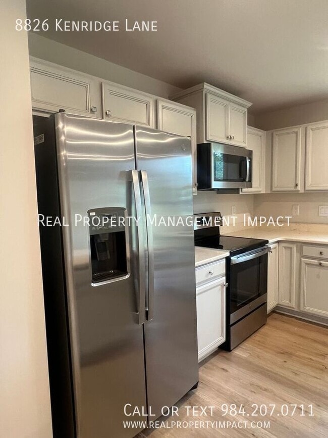 Building Photo - 8826 Kenridge Ln
