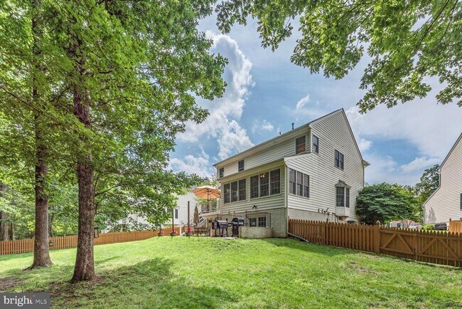Building Photo - 5907 Tulloch Spring Ct