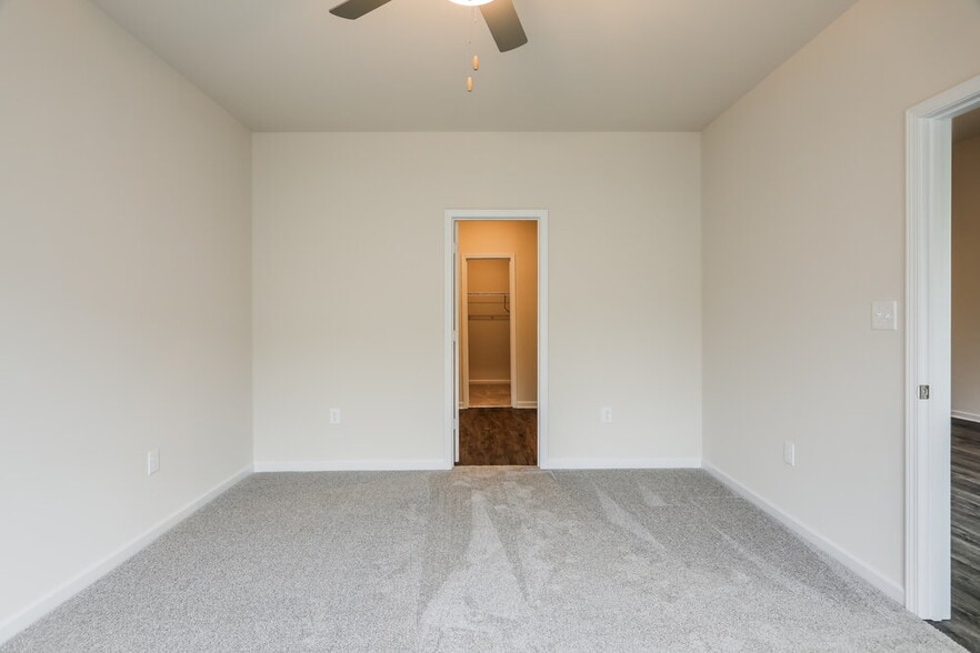 Building Photo - 4536 Morgan Dr