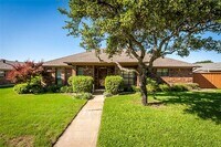 Building Photo - 1004 Ledgemont Dr