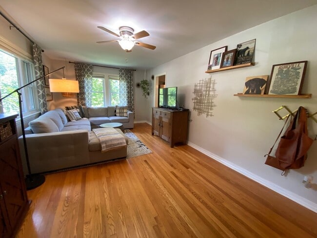 Building Photo - North AVL - Spacious Home with Large Yard and Outdoor Fireplace!