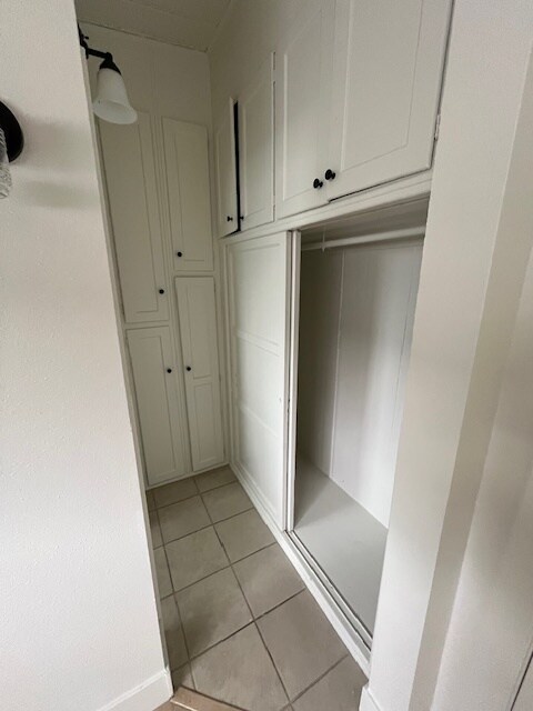 Building Photo - 25 Bennett Ave