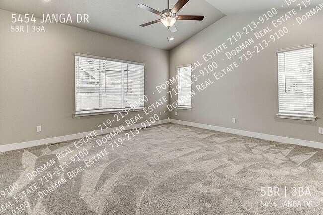 Building Photo - 5454 Janga Dr