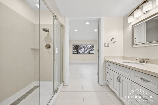 Building Photo - 458 Las Casitas Ct