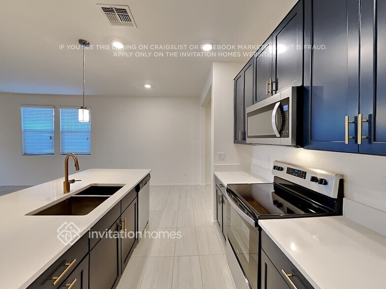 Building Photo - 36492 W San Sisto Ave