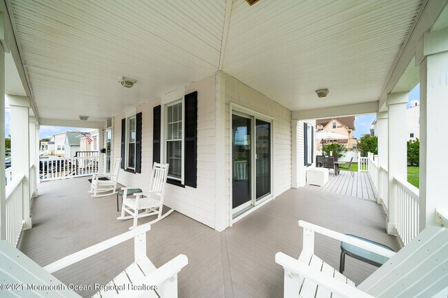 Building Photo - 13 Atlantic Ave