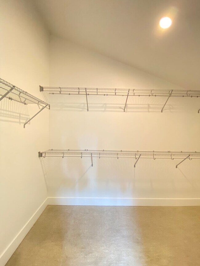 Building Photo - Great Home for rent