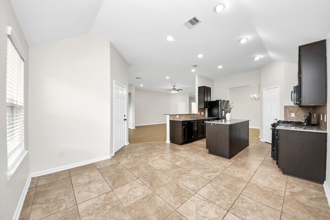 Building Photo - 6431 Westward Wood Way