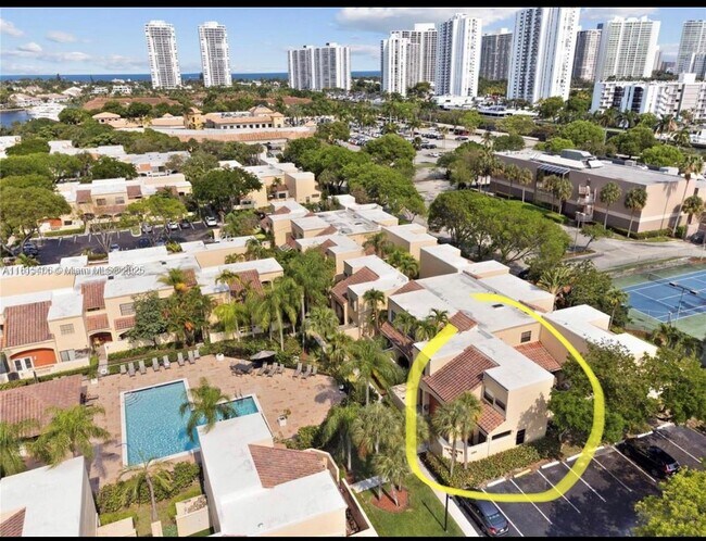 Building Photo - 20903 Leeward Ct