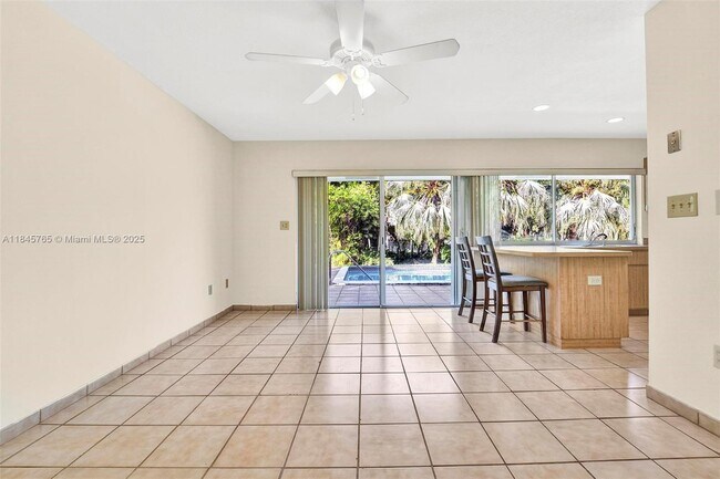 Building Photo - 8405 SW 181st Terrace