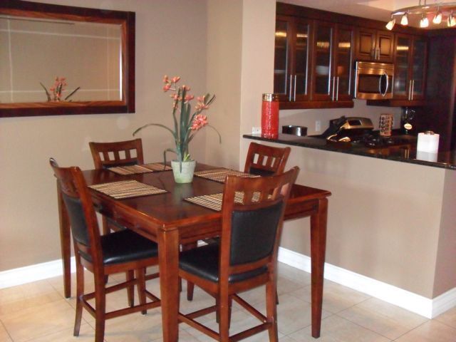 Building Photo - Meridian - Fully Furnished Luxury Condo w/Tennis Court & Main Pool Views.