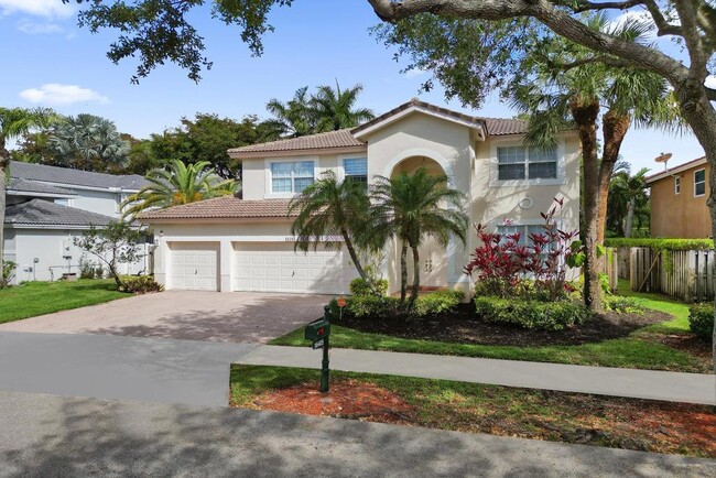 Building Photo - 16405 Diamond Head Dr