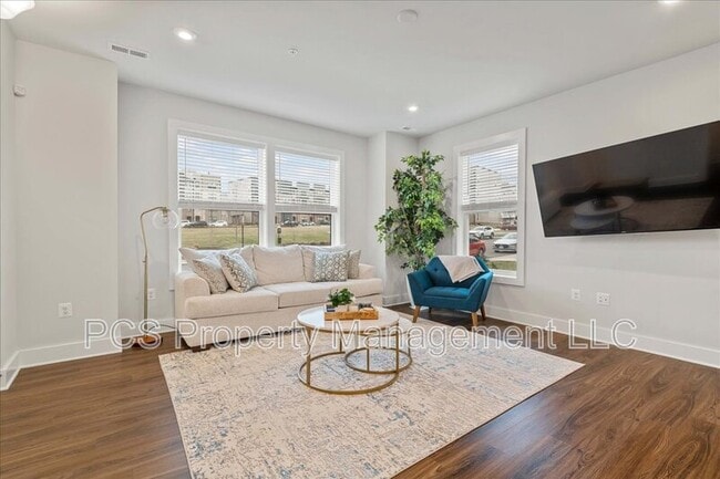 Building Photo - 2677 St Elias Dr