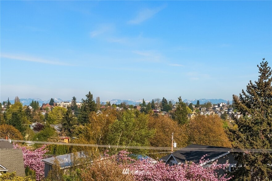 Building Photo - 1485 NW 73rd St