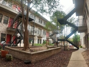 Building Photo - MOVE IN NOW  - SOMERSET - WEST CAMPUS - SPECTACULAR 2BD/BA - GATED - PARKING / WATER INCLUDED