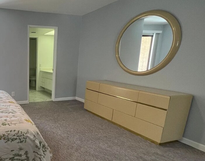 Building Photo - 2017 Normandy Ct