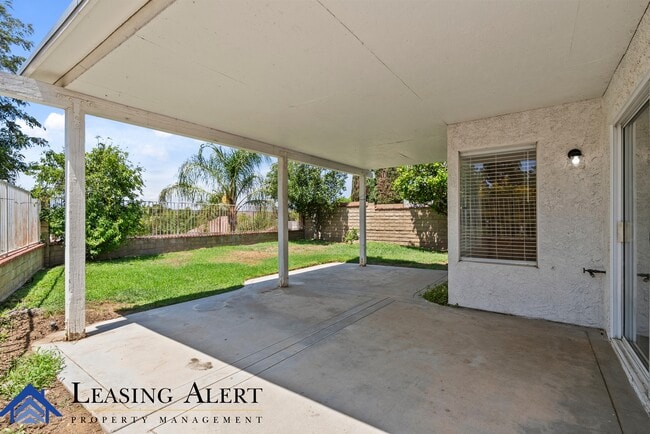 Building Photo - 27653 Myrin Ct