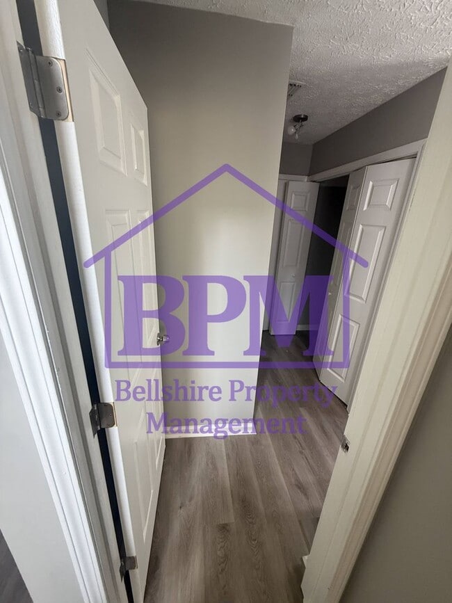 Building Photo - Freshly Updated 3 Bed, 2 Bath Home in Smyr...