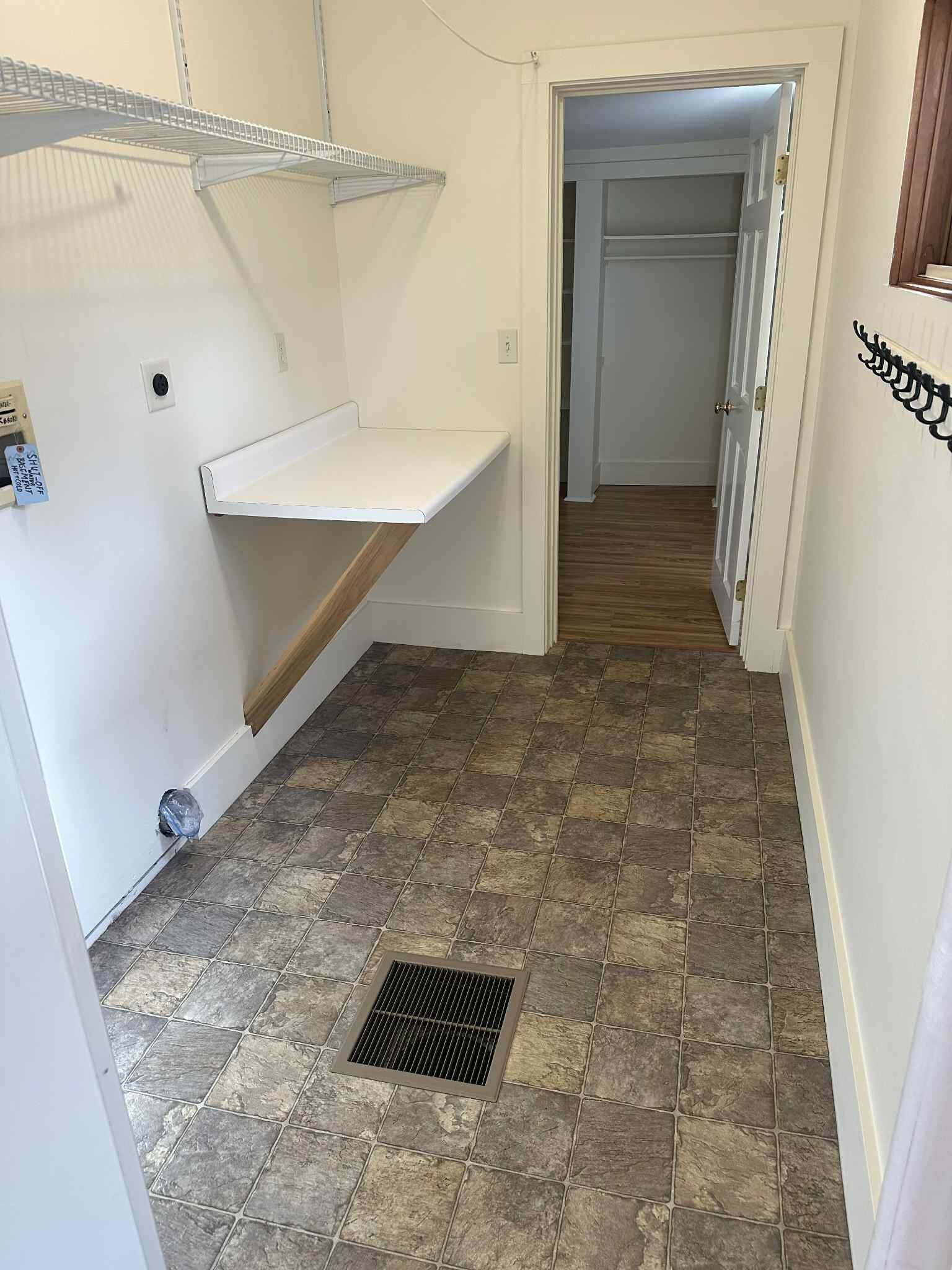 Laundry Room - 85 Carroll St