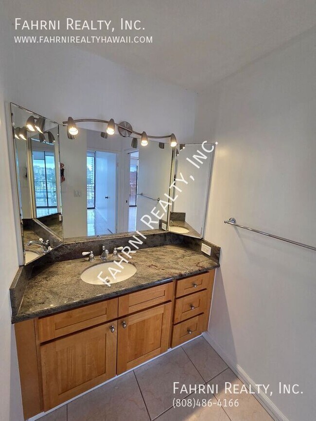 Building Photo - 1201 Wilder Ave