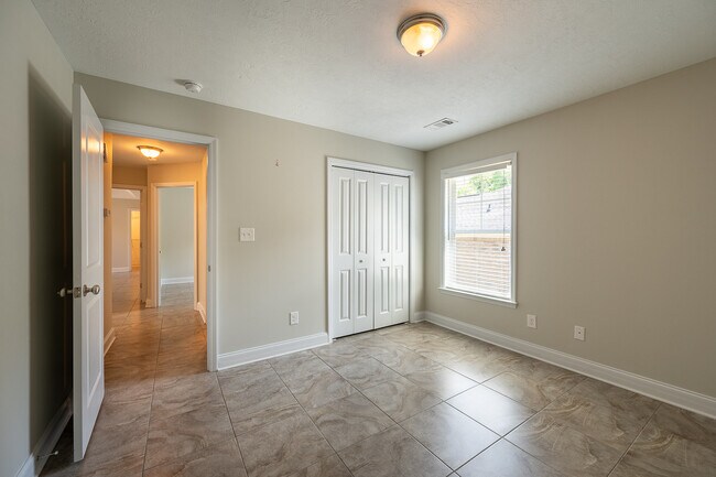 Building Photo - 4102 Striped Maple Grove