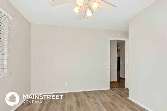 Building Photo - 1445 Jackson Ln