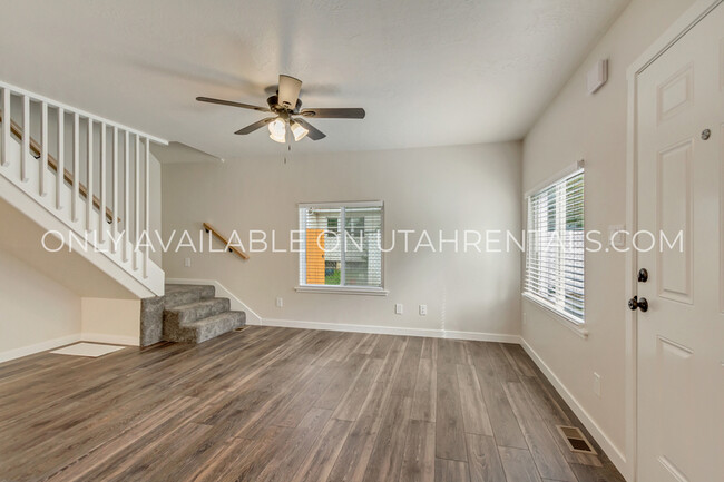 Building Photo - 330 S 1080 E