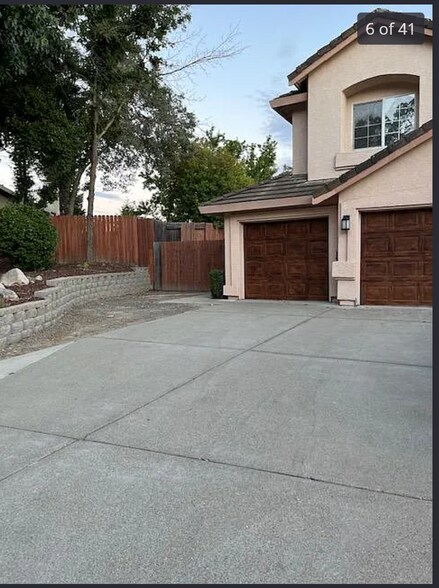 Building Photo - 5500 Granite Falls Way