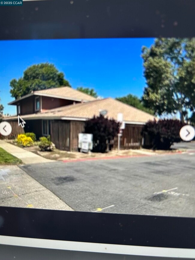 Primary Photo - 2021 Olivera Rd