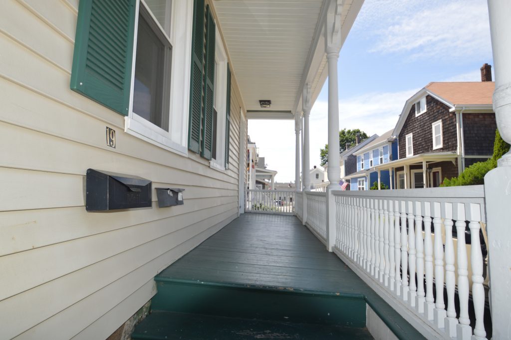 Building Photo - 20 Dixon St