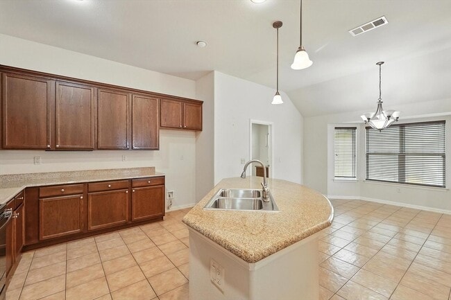 Building Photo - 10000 La Jolla Way