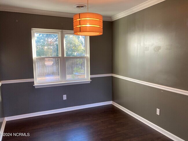 Building Photo - 2310 Wildberry Ct