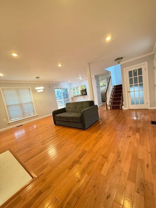 Building Photo - 10933 Adare Dr