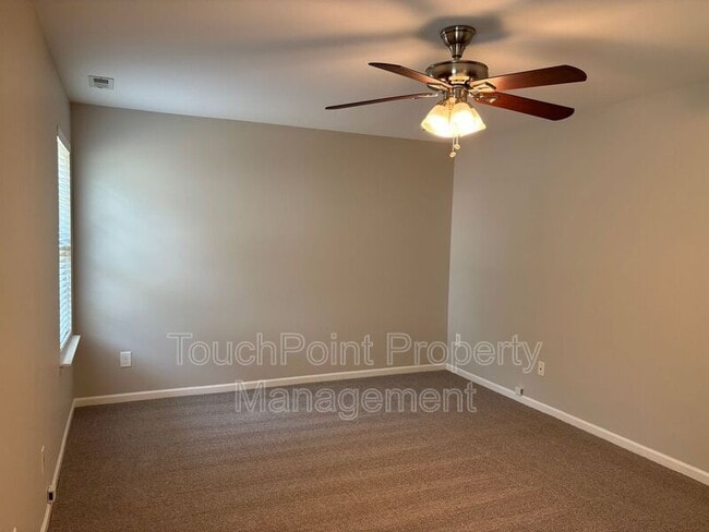 Building Photo - 3833 Fircrest Dr
