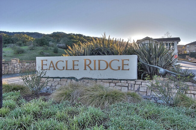 Building Photo - 2490 Muirfield Way