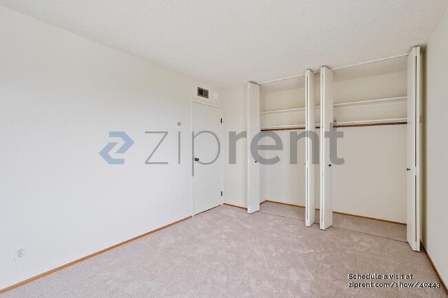 Building Photo - 3717 Erris Ct