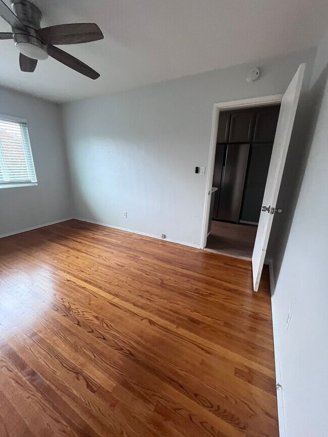 Building Photo - Imperial Beach! Coastal Charm Meets Everyd...