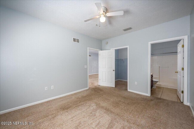 Building Photo - 8227 Lobster Bay Ct