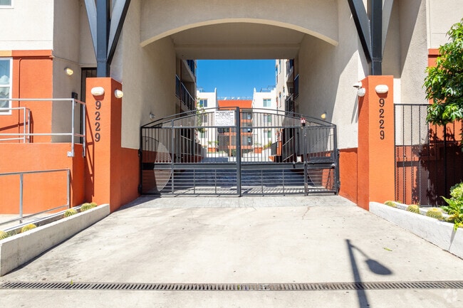 Entrance - Apple Tree Apartments