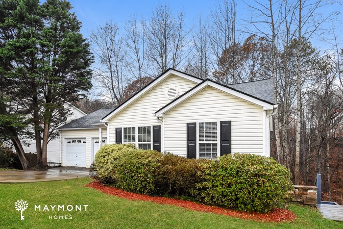 Building Photo - 329 Hillcrest Ln